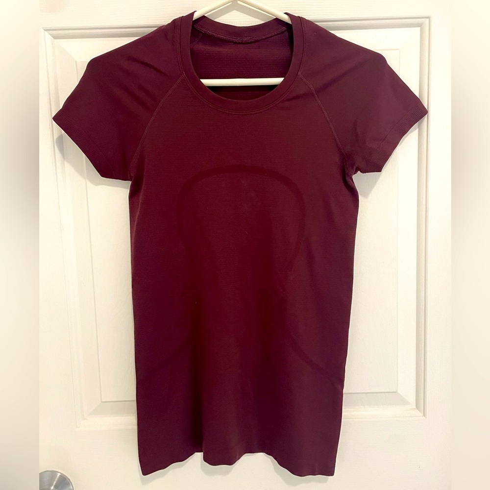 Lululemon Swiftly Tech Short-Sleeve Shirt Hip Length Size 4